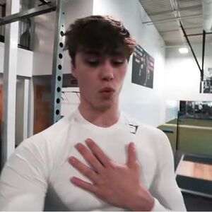 GYMSHARK - LONG SLEEVE PHANTOM SEAMLESS - VERY RARE